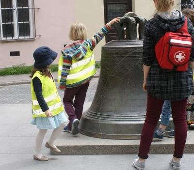 Wycieczka dzieci po Starym Mieście 09